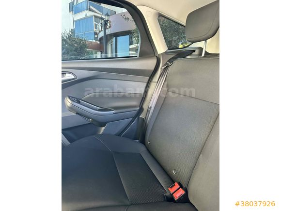 Sahibinden Ford Focus 1.6 Ti-VCT Trend X2017 Model 