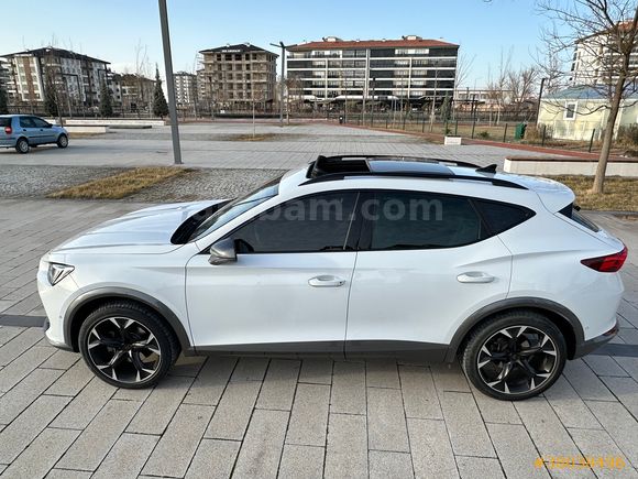 Memurdan / Cupra Formentor / 1.5 TSI 2023 Model / Masrafsız / Yetkili Servis bakımlı /Geçmişi belli.