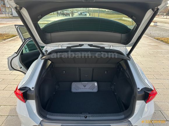 Memurdan / Cupra Formentor / 1.5 TSI 2023 Model / Masrafsız / Yetkili Servis bakımlı /Geçmişi belli.