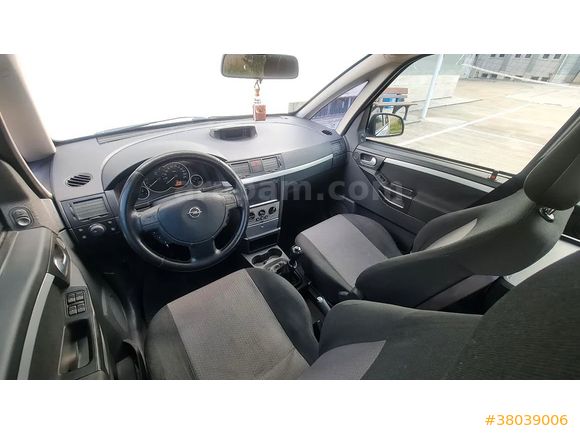 Temiz Aile Arabası…