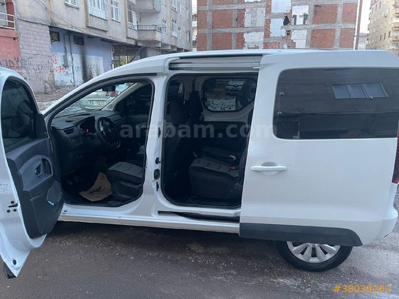 Sahibinden Renault Express 1.5 BlueDCI Joy 2024 Model