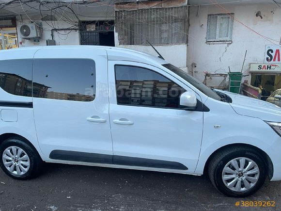 Sahibinden Renault Express 1.5 BlueDCI Joy 2024 Model
