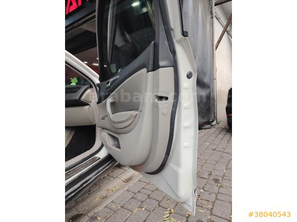 Sahibinden Citroen C5 1.6 e-HDi otomatik sonrooflu Dynamique 2011 Model