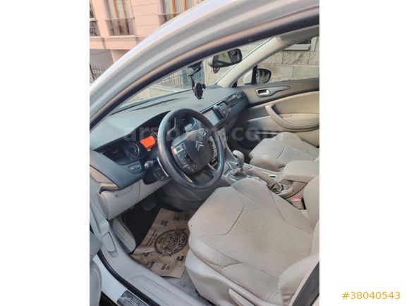 Sahibinden Citroen C5 1.6 e-HDi otomatik sonrooflu Dynamique 2011 Model