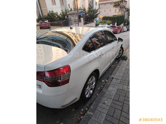 Sahibinden Citroen C5 1.6 e-HDi otomatik sonrooflu Dynamique 2011 Model