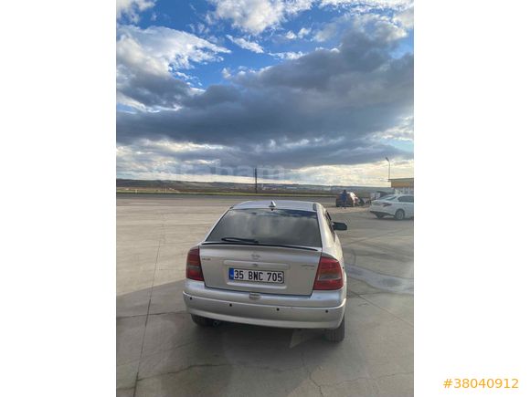 Sahibinden Opel Astra temizin üstü  