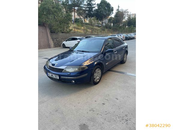 Sahibinden Renault Laguna 1.6 Privilege 2004 Model  278.000 km Lacivert