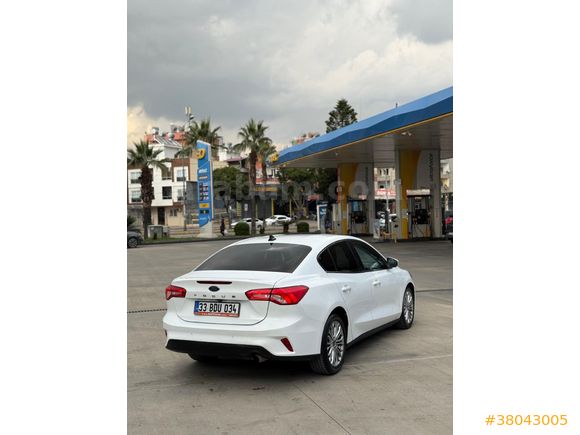Sahibinden Ford Focus 1.5 TDCi Titanium 2020 Model Mersin