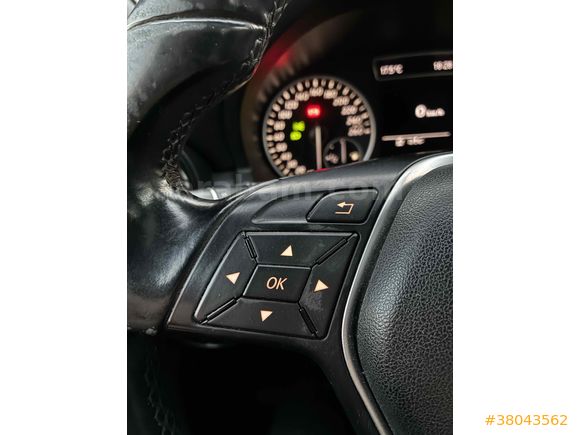 SUNROOFLU TEMİZ A180CDI
