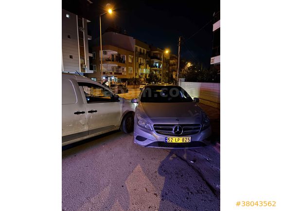 SUNROOFLU TEMİZ A180CDI
