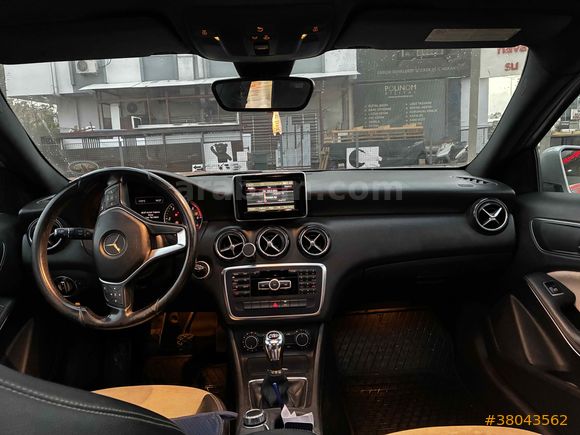 SUNROOFLU TEMİZ A180CDI