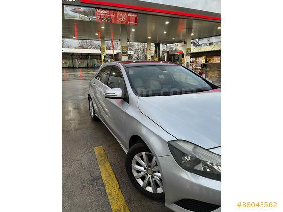 SUNROOFLU TEMİZ A180CDI