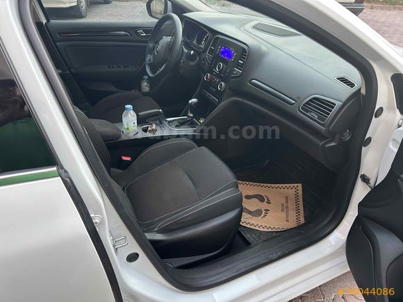 Sahibinden Renault Megane 1.5 dCi Touch 2016 Model 