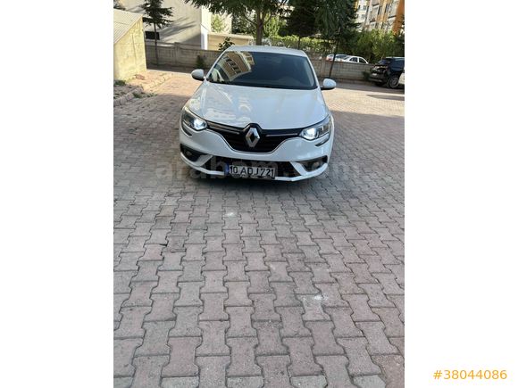 Sahibinden Renault Megane 1.5 dCi Touch 2016 Model 