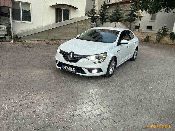 Sahibinden Renault Megane 1.5 dCi Touch 2016 Model 