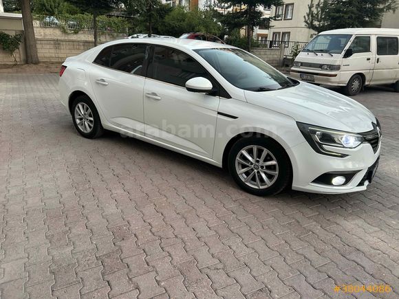 Sahibinden Renault Megane 1.5 dCi Touch 2016 Model 
