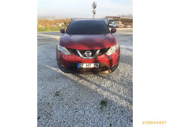 Sahibinden Nissan Qashqai 1.5 dCi Tekna Sky Pack 2015 Model Manisa