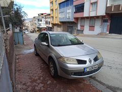 Sahibinden Renault Megane 1.5 dCi Expression 2008 Model  243.000 km Gri