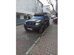 SahibindenNavata4x4SE 5 A/T Aracın özelliği hakkında fazla bilgim yok Araç kaplamadır 