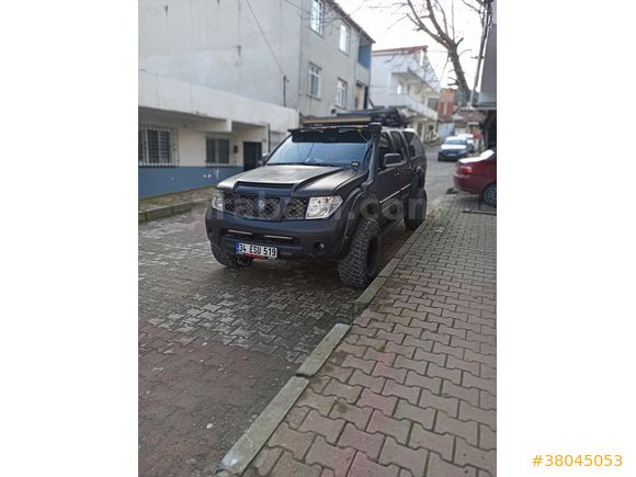 SahibindenNavata4x4SE 5 A/T Aracın özelliği hakkında fazla bilgim yok Araç kaplamadır 