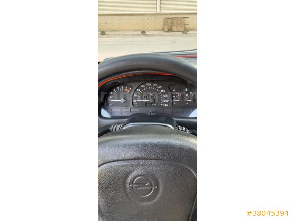 9 yılık Sahibinden Temiz Bakımlı Opel Astra
