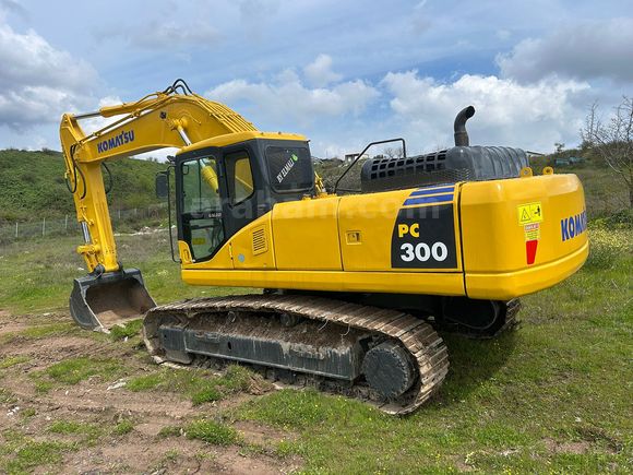 2007 MODEL KOMATSU PC300-7E0 PALETLİ EKSKAVATÖR, ÇALIŞMA SAATİ:18,000