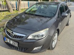 Memurdan Hatasız Boyasız Tramersiz 1.6 Düşük Km