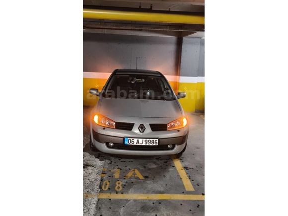 Sahibinden Renault Megane 1.5 dCi Dynamique 2004 Model İstanbul 217.000 km Gri
