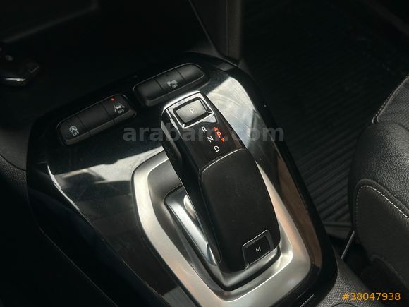 2021 CORSA 1.2T ULTİMATE CAM TAVAN ŞERİT TAKİP 75,000 KM'DE