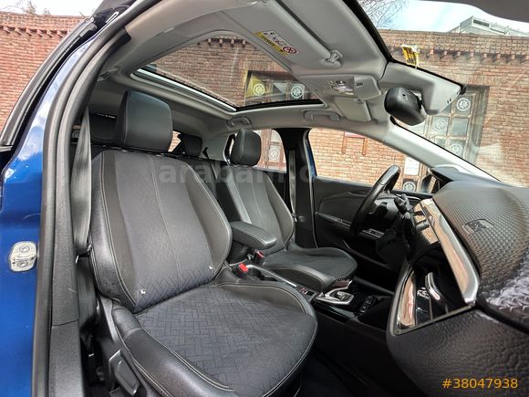 2021 CORSA 1.2T ULTİMATE CAM TAVAN ŞERİT TAKİP 75,000 KM'DE