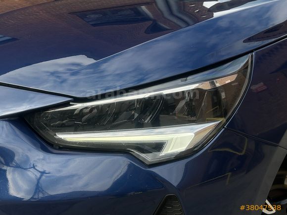 2021 CORSA 1.2T ULTİMATE CAM TAVAN ŞERİT TAKİP 75,000 KM'DE