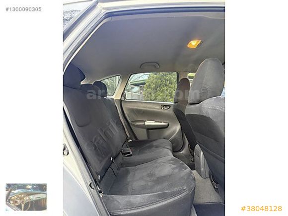 SUBARU IMPREZA 1.5 AWD 149.000 KM'DE 2 PARÇA BOYALI