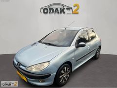 ODAK'TAN 2004 PEUGEOT 206 1.4 X-LİNE OTOMATİK 149.516 KM