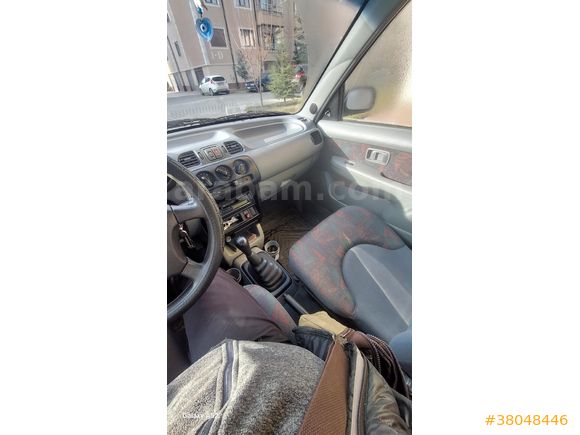 Sahibinden Nissan Micra 1.3 Magic 2000 Model