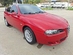 KIRMIZI ŞİMŞEK 2006 MODEL ALFA ROMEO 156 1.6 TS DİSTİNCTİVE