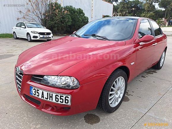 KIRMIZI ŞİMŞEK 2006 MODEL ALFA ROMEO 156 1.6 TS DİSTİNCTİVE