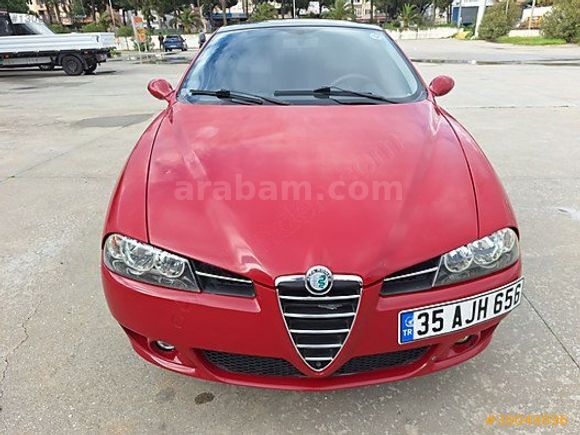 KIRMIZI ŞİMŞEK 2006 MODEL ALFA ROMEO 156 1.6 TS DİSTİNCTİVE