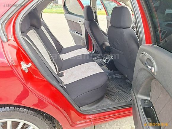 KIRMIZI ŞİMŞEK 2006 MODEL ALFA ROMEO 156 1.6 TS DİSTİNCTİVE
