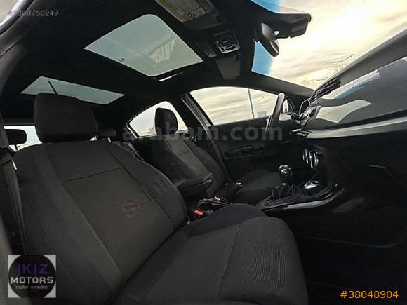 İKİZ MOTORS GİULİETTA 42BİN KM CAM TAVAN OTMATİK 170HP
