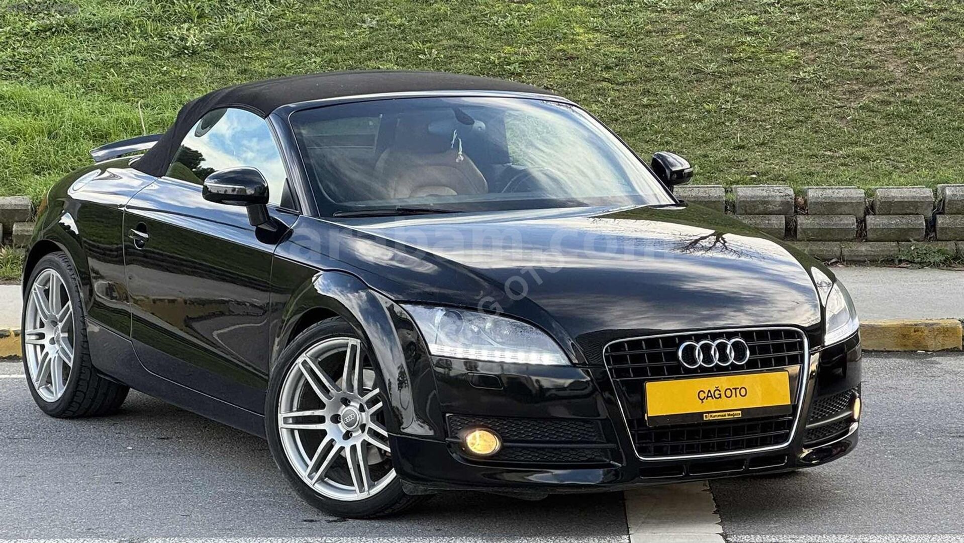 Galeriden Audi TT 2.0 TFSI 2008 Model İstanbul 215.000 km Siyah 2