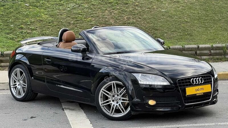 Galeriden Audi TT 2.0 TFSI 2008 Model İstanbul 215.000 km Siyah