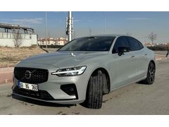 Sahibinden Volvo S60 2.0 B5 Plus Dark 2023 Model 