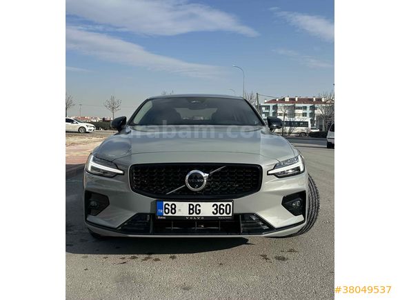 Sahibinden Volvo S60 2.0 B5 Plus Dark 2023 Model 