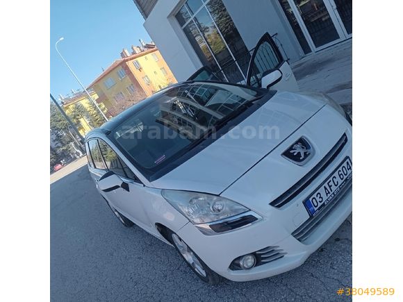 Sahibinden Peugeot 5008 1.6 HDi Premium Pack 2012 Model  314000km Beyaz