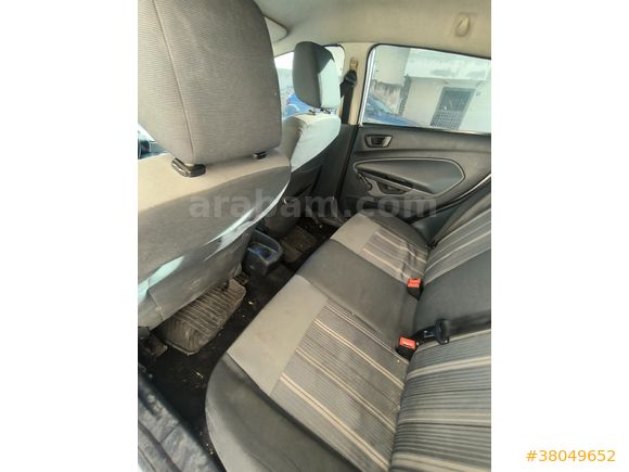 Sahibinden Ford Fiesta 1.4 TDCi My 2010 Model Aydın 284.000 km Gri
