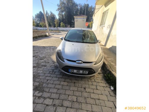 Sahibinden Ford Fiesta 1.4 TDCi My 2010 Model Aydın 284.000 km Gri