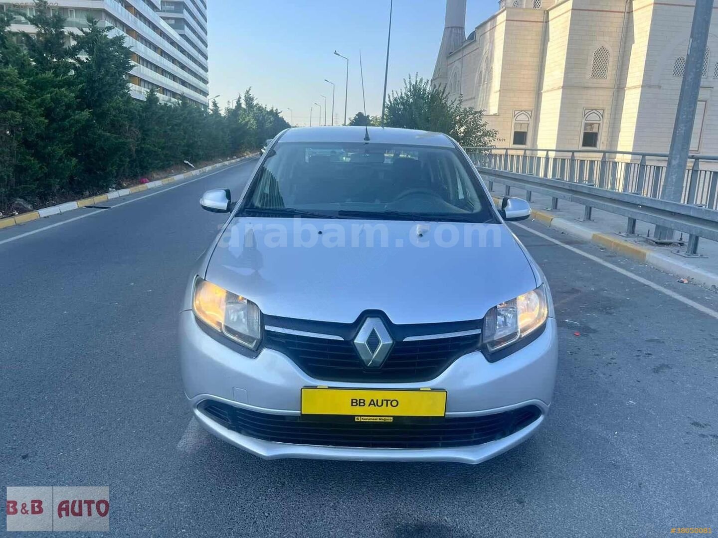 Galeriden Renault Symbol 1.5 dCi Joy 2016 Model İstanbul 355.000 km Gri 2
