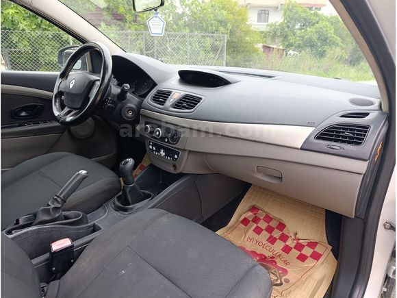 MAHMUT AUTO'DAN FLUENCE 2010-1.5 DİZEL KABUT-TAVAN ORJİNAL