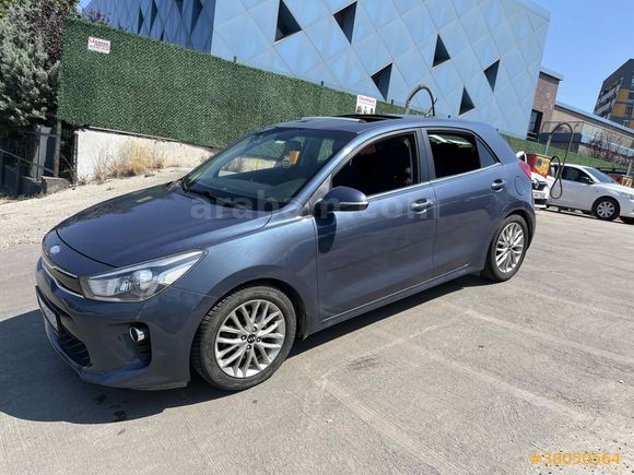 Sahibinden Kia Rio 1.4 CRDi Concept Plus 2017 Model İstanbul 11700 km Lacivert