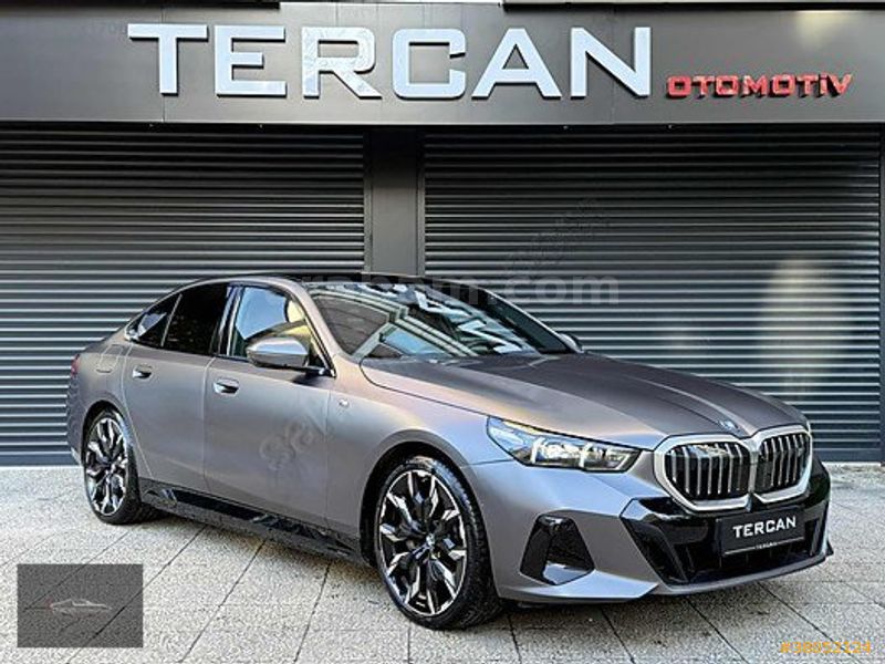 16 BİNDE 2025 BMW İ5 XDRİVE 360 B&W SOĞUTMA AKS %20 KDV HATASIZ